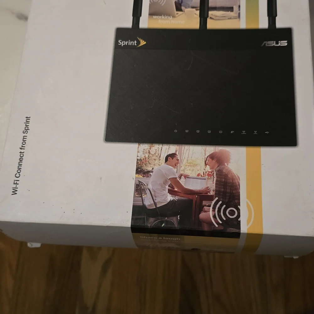 ASUS Black Wireless Router - Picture 4 of 4